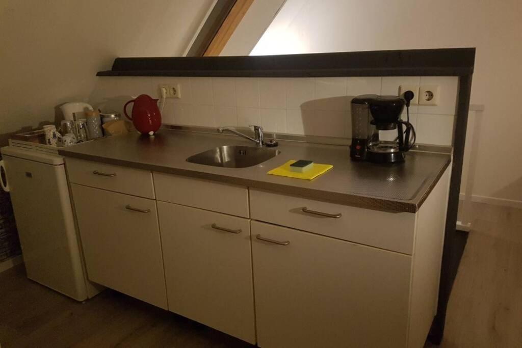 B&B Hoeve Dijkstal Logeren Op De Boerderij Sint Maarten Zewnętrze zdjęcie